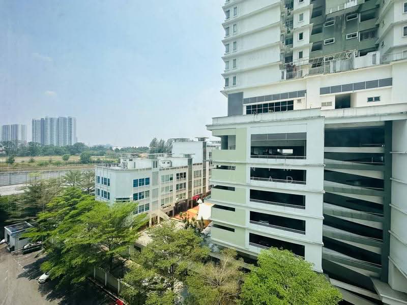 Kondominium untuk Dijual di Endah Regal Condominium - FARAH HANIM BINTI AD SUHADAK SUHADAK - Exterior - PropertyGuru.com.my
