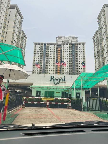 Kondominium untuk Dijual di Endah Regal Condominium - FARAH HANIM BINTI AD SUHADAK SUHADAK - Exterior - PropertyGuru.com.my