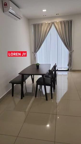 Townhouse for Rent in Bandar Cassia (Batu Kawan) - Loren Jia Ying - Dining Room - PropertyGuru.com.my