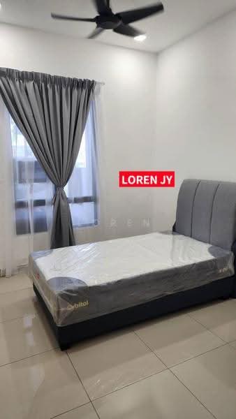 Townhouse for Rent in Bandar Cassia (Batu Kawan) - Loren Jia Ying - Bedroom - PropertyGuru.com.my