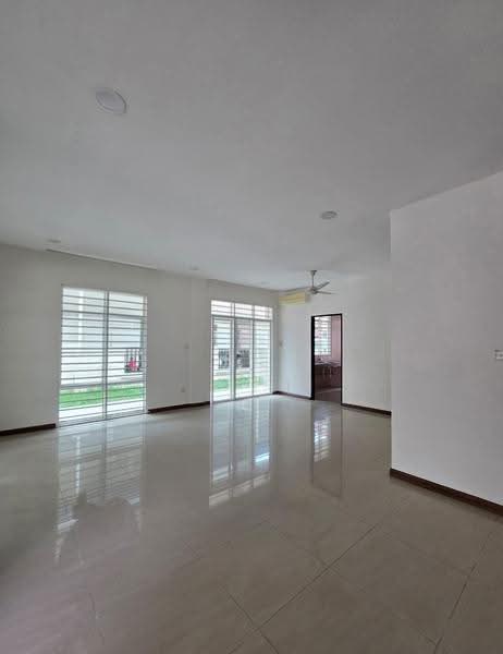 Rumah Berkembar untuk Disewa di Kota Kinabalu (Sabah) - Ng Chiew Yok - Living Room - PropertyGuru.com.my