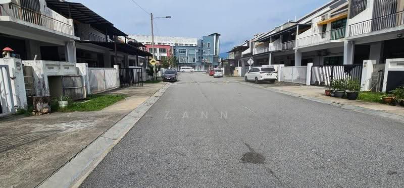 Terraced House for Rent in Rawang (Selangor) - Zann Fauzan - Exterior - PropertyGuru.com.my