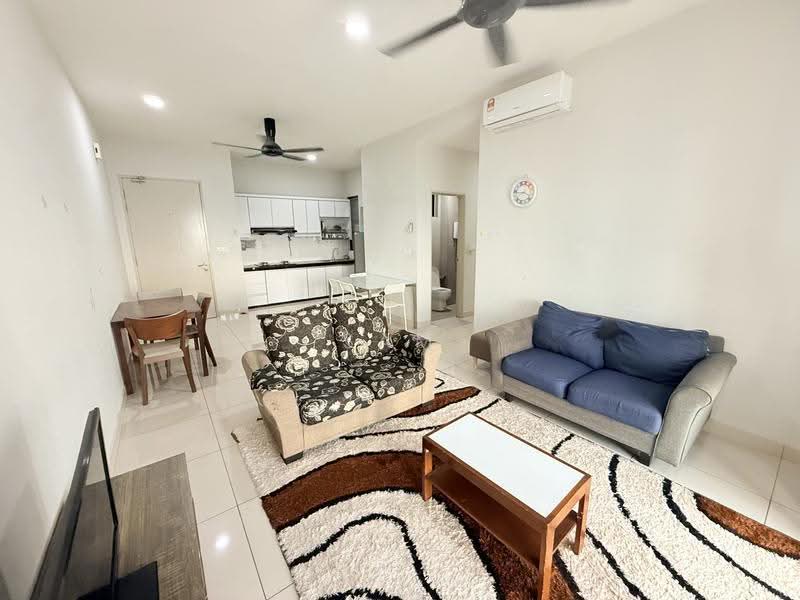 Kondominium untuk Disewa di The Haute Gurney - Sam Jamal - Living Room - PropertyGuru.com.my