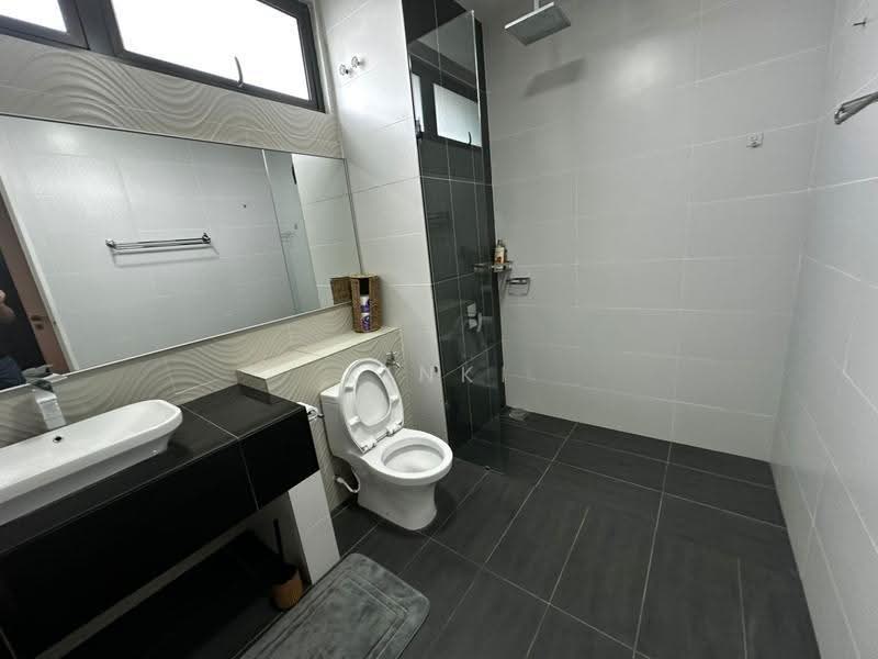 Rumah Kluster untuk Dijual di Eco Botanic (Iskandar Puteri (Nusajaya)) - Kinki Teow - Bathroom - PropertyGuru.com.my