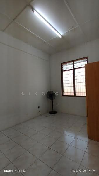 Rumah Teres 1-Tingkat untuk Disewa di Taman Putri Kulai (Kulai) - Niko Ong - Interior - PropertyGuru.com.my