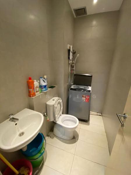 Condominium for Sale at 100 Residency - Ming Feng - Bathroom - PropertyGuru.com.my