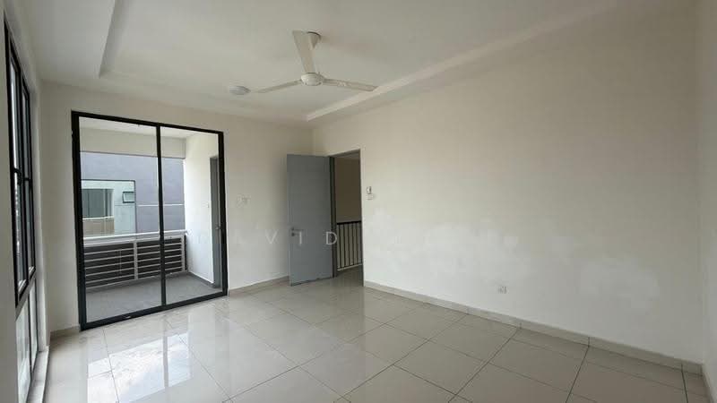 Rumah Berkembar untuk Dijual di Bandar Mahkota Cheras (Cheras) - David Chee - Balcony - PropertyGuru.com.my