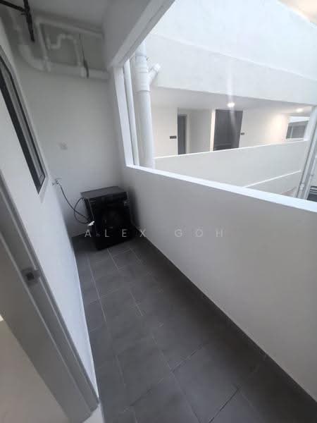 Kondominium untuk Disewa di LEA By The Hills - Alex Goh - Balcony - PropertyGuru.com.my
