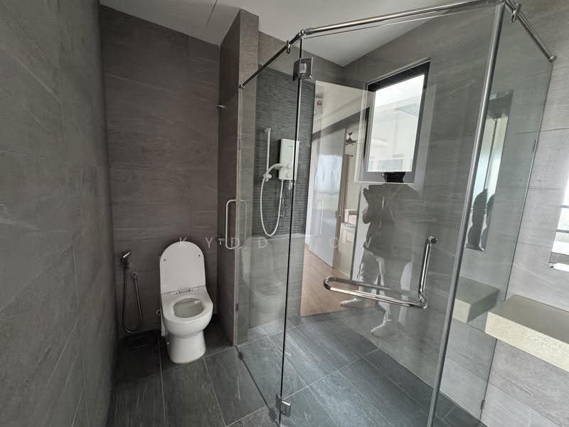 Kediaman Servis untuk Disewa di Gems Residences - Kydd Low - Bathroom - PropertyGuru.com.my