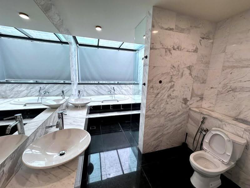 Townhouse for Rent in Bukit Kiara (Kuala Lumpur) - Ariel Lee - Bathroom - PropertyGuru.com.my