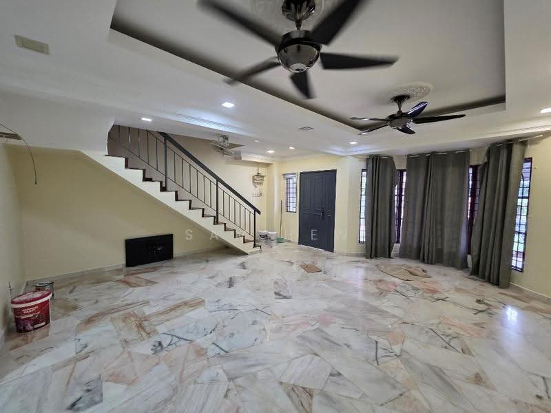 Rumah Teres 2-Tingkat untuk Disewa di Bandar Sunway Semenyih (Semenyih) - Sam Hew - Living Room - PropertyGuru.com.my