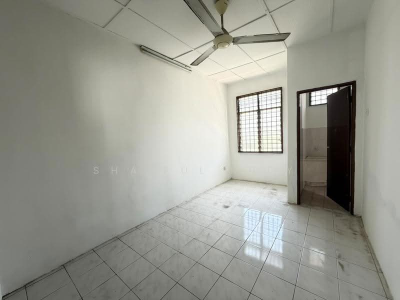 Rumah Teres 2-Tingkat untuk Dijual di Taman Sri Bayu (Sepang) - Shaiful Rudy - PropertyGuru.com.my