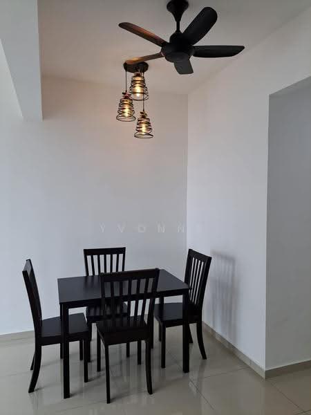 Kondominium untuk Disewa di Ideal Residency - Yvonne Loh - Dining Room - PropertyGuru.com.my