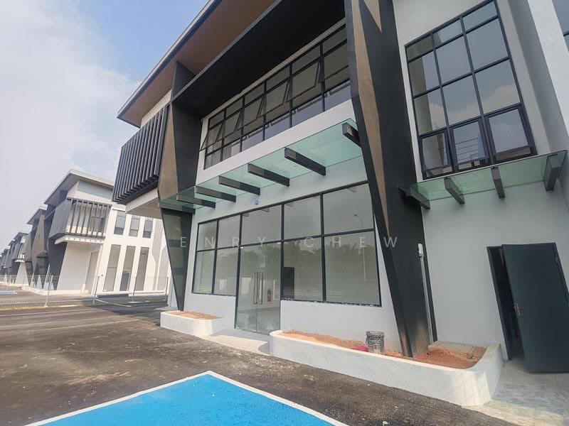 Semi-D Factory for Rent in NCT Smart Industrial Park (Sepang) - Henry Chew - Exterior - PropertyGuru.com.my