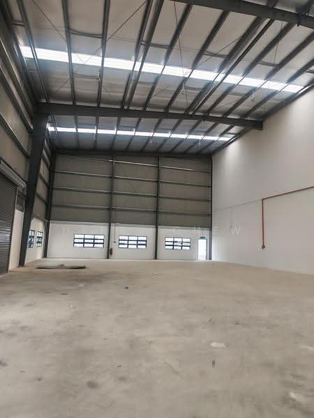 Semi-D Factory for Rent in NCT Smart Industrial Park (Sepang) - Henry Chew - Interior - PropertyGuru.com.my