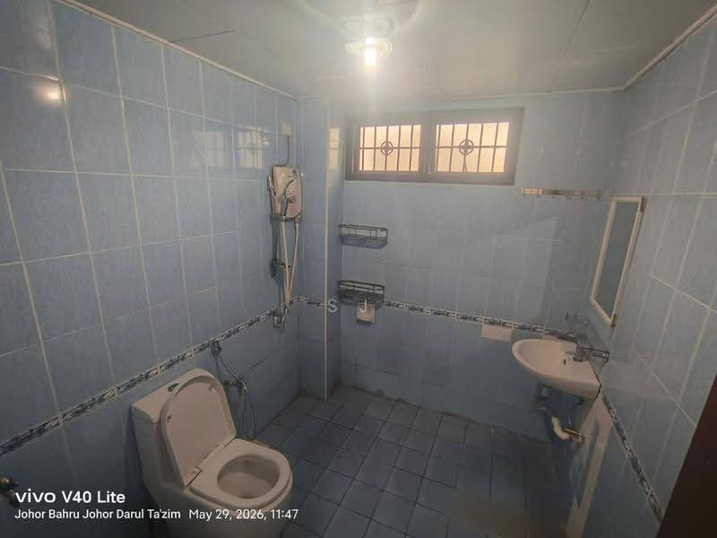 2-storey Terraced House for Rent in Taman Perling (Perling) - SJ CHAN - Bathroom - PropertyGuru.com.my