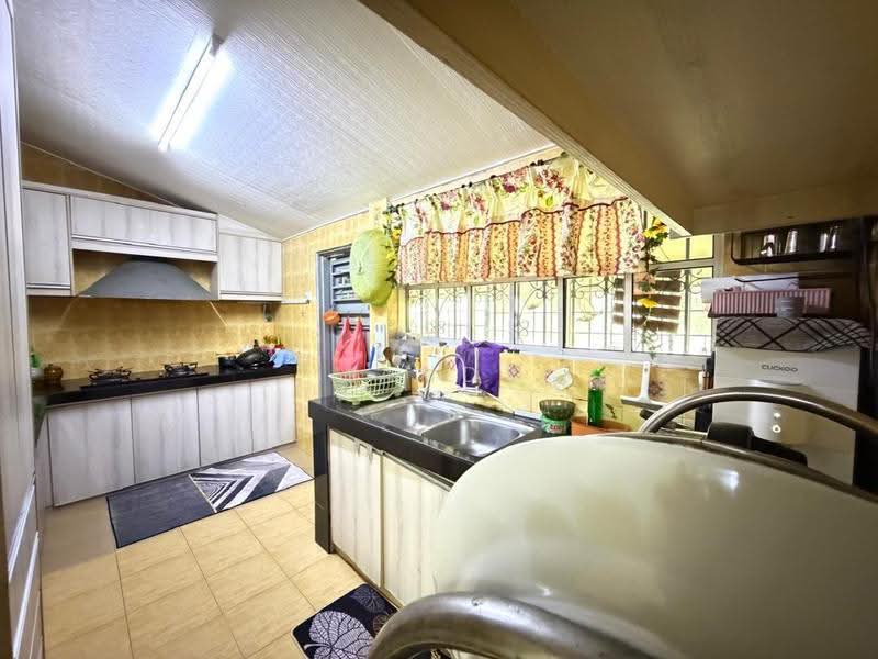 1-storey Terraced House for Sale in Kepong (Kuala Lumpur) - Mandy Liew - Kitchen - PropertyGuru.com.my
