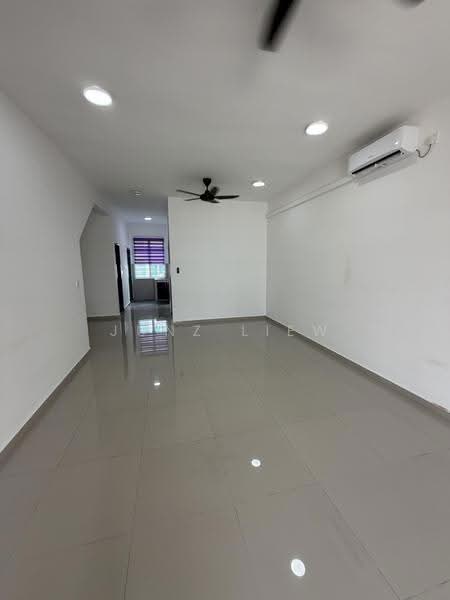 Rumah Teres untuk Dijual di Bandar Dato Onn (Tebrau) - Junz Liew - PropertyGuru.com.my