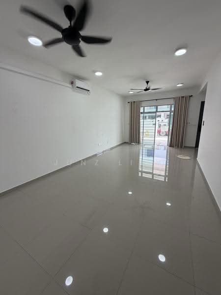 Rumah Teres untuk Dijual di Bandar Dato Onn (Tebrau) - Junz Liew - PropertyGuru.com.my