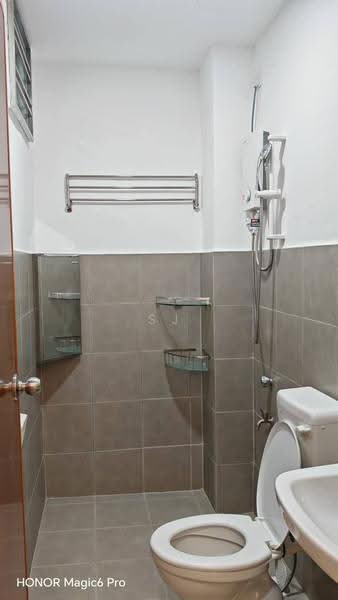 Rumah Bandar untuk Disewa di Taman Adda Heights (Tebrau) - SJ CHAN - Bathroom - PropertyGuru.com.my