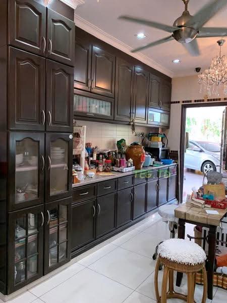 Shop for Sale in Klang (Selangor) - Alex Lee - Kitchen - PropertyGuru.com.my