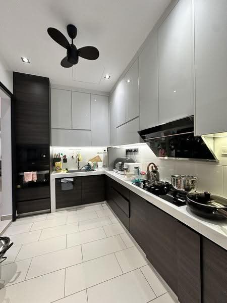 Semi-Detached House for Sale in Setia Alam (Selangor) - Jess Tee - Kitchen - PropertyGuru.com.my