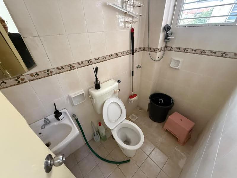 Rumah Teres 2.5-Tingkat untuk Dijual di Ukay Perdana (Ulu Kelang) - Zhi Hong Loh - Bathroom - PropertyGuru.com.my