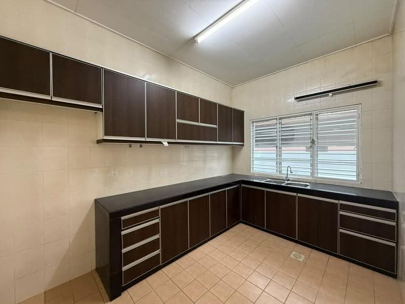 Rumah Teres 2.5-Tingkat untuk Dijual di Ukay Perdana (Ulu Kelang) - Zhi Hong Loh - Kitchen - PropertyGuru.com.my