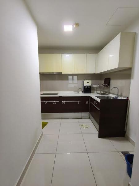 Kediaman Servis untuk Disewa di D'sara Sentral - Ivan Tan - Kitchen - PropertyGuru.com.my