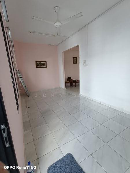 Rumah Kluster untuk Dijual di Taman Pulai Mutiara (Iskandar Puteri (Nusajaya)) - John Sia - Living Room - PropertyGuru.com.my