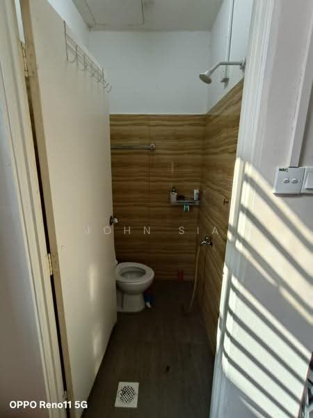 Rumah Kluster untuk Dijual di Taman Pulai Mutiara (Iskandar Puteri (Nusajaya)) - John Sia - Bathroom - PropertyGuru.com.my