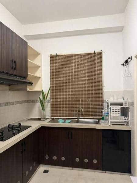 Rumah Teres 1.5-Tingkat untuk Disewa di Luyang Perdana (Kota Kinabalu) - Ivy Lim - Kitchen - PropertyGuru.com.my