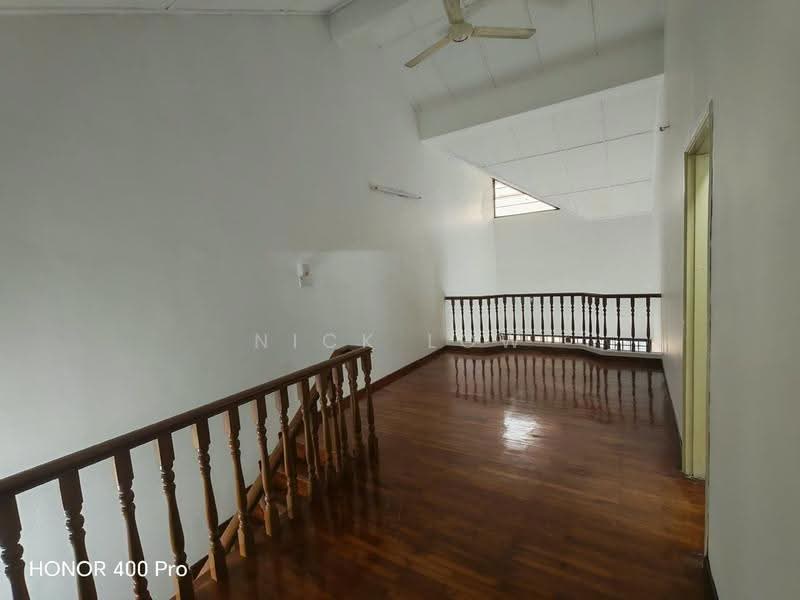 Rumah Teres 1.5-Tingkat untuk Disewa di Taman Perling (Perling) - Nick Low - Interior - PropertyGuru.com.my