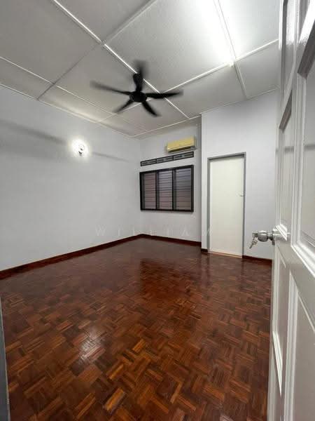 Rumah Teres 2-Tingkat untuk Dijual di Taman Harta Pertama (Bukit Baru) - William Chong - PropertyGuru.com.my