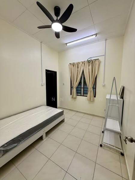Rumah Teres 1-Tingkat untuk Disewa di Bandar Indahpura (Kulai) - Jeanne Tew - Bedroom - PropertyGuru.com.my