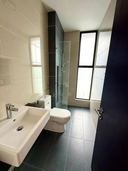 Semi-Detached House for Rent in Iskandar Puteri (Nusajaya) (Johor) - Foo Jun Tao - Bathroom - PropertyGuru.com.my