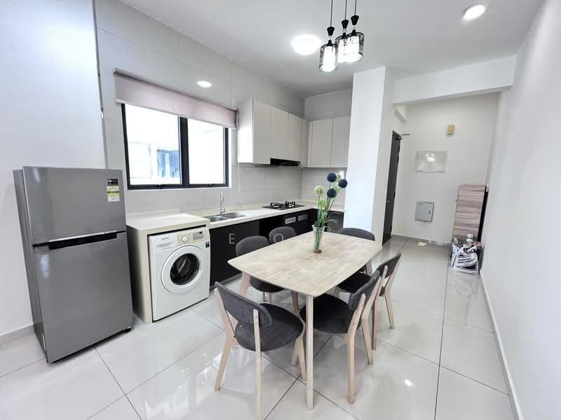 Kondominium untuk Disewa di Bay Point @ Country Garden Danga Bay - JE ONG - Kitchen - PropertyGuru.com.my