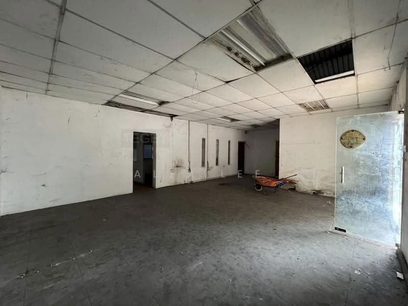 Gudang untuk Disewa di Shah Alam (Selangor) - Alex Lee - Interior - PropertyGuru.com.my