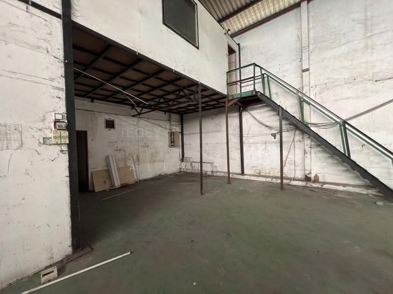 Gudang untuk Disewa di Shah Alam (Selangor) - Alex Lee - Interior - PropertyGuru.com.my