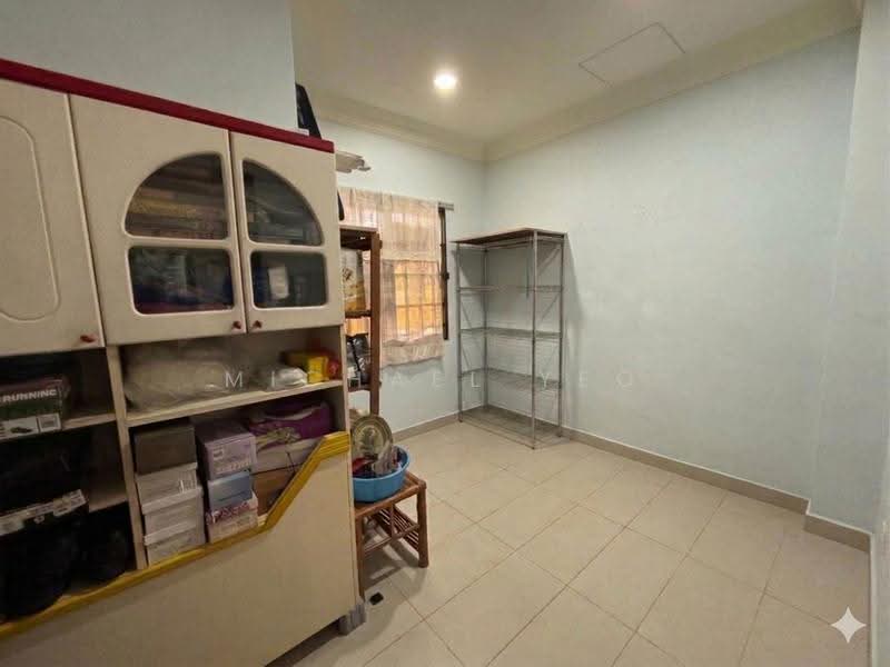 Rumah Berkembar untuk Dijual di Kampung Tunku (Petaling Jaya) - Michael Yeo - Maid's / Store Room - PropertyGuru.com.my