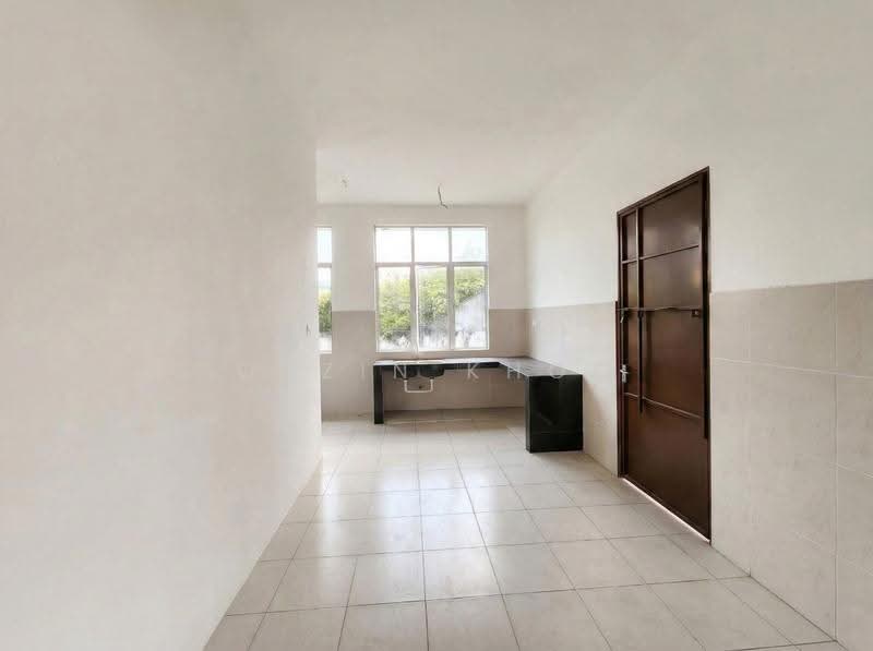 Rumah Teres 2-Tingkat untuk Dijual di Gunung Rapat (Ipoh) - Qazin Khoo - Kitchen - PropertyGuru.com.my
