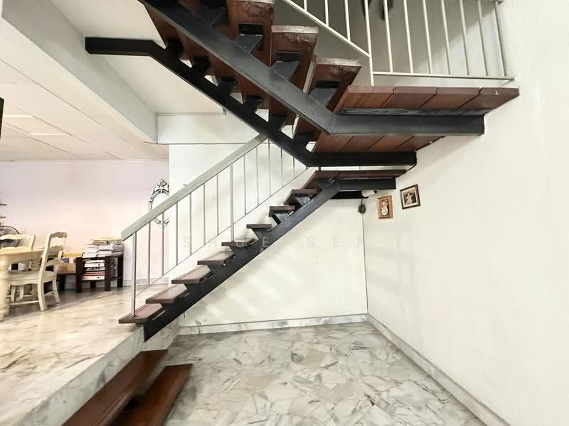 Rumah Teres 2-Tingkat untuk Dijual di Taman Billion (Kuala Lumpur) - Shue Sen - Entrance - PropertyGuru.com.my