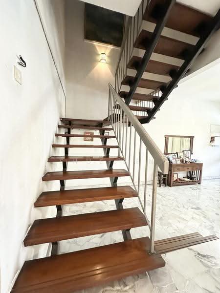 Rumah Teres 2-Tingkat untuk Dijual di Taman Billion (Kuala Lumpur) - Shue Sen - Entrance - PropertyGuru.com.my