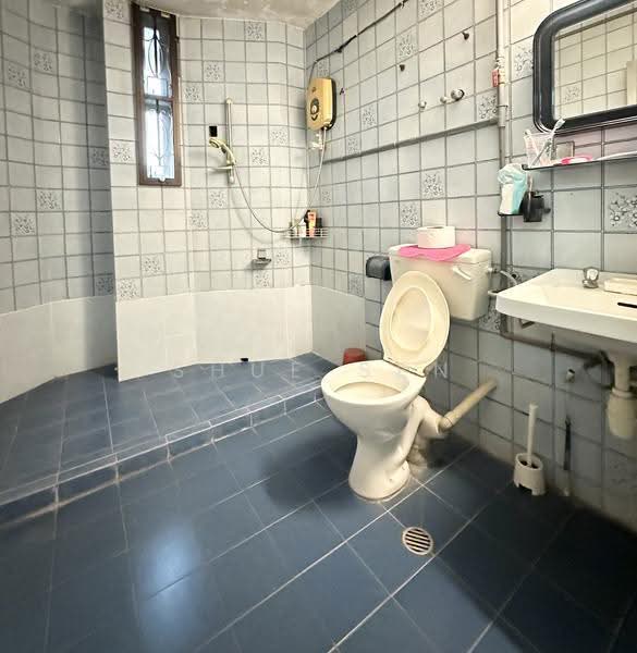 Rumah Teres 2-Tingkat untuk Dijual di Taman Billion (Kuala Lumpur) - Shue Sen - Bathroom - PropertyGuru.com.my