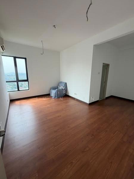 Kondominium untuk Dijual di Zefer Hill Residence - Ivan Tan - Living Room - PropertyGuru.com.my