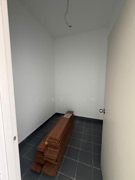 Kondominium untuk Dijual di Zefer Hill Residence - Ivan Tan - Interior - PropertyGuru.com.my