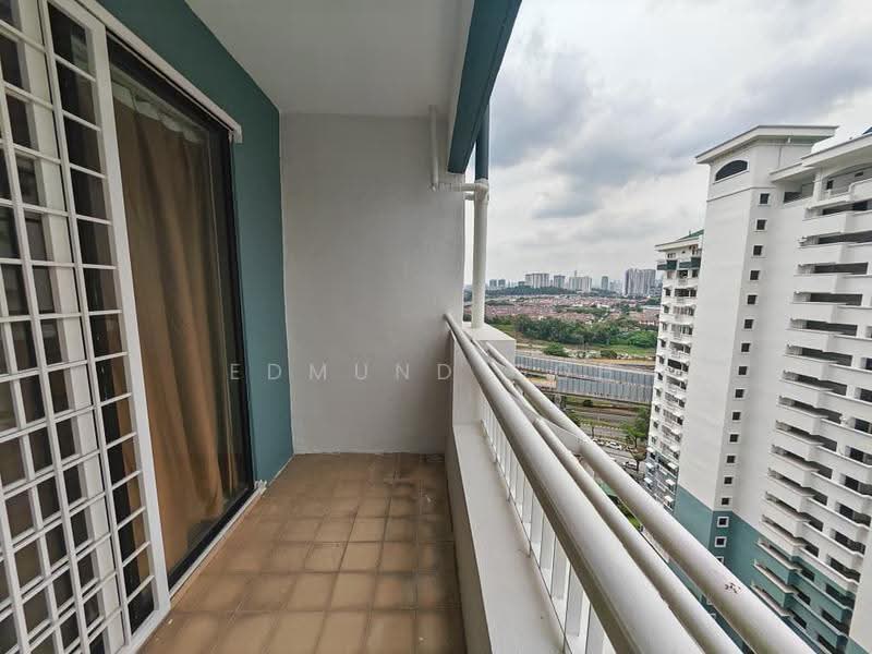 Condominium for Sale at Vista Komanwel B - Edmund Goh - Balcony - PropertyGuru.com.my