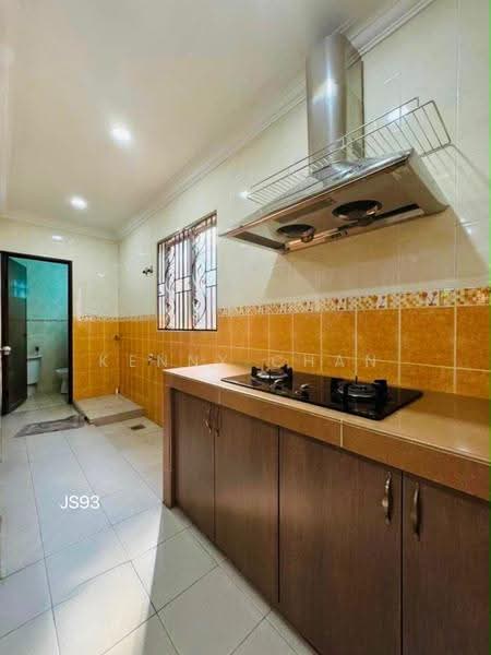 2-storey Terraced House for Sale in Bandar Botanic (Klang) - Kenny Chan - Kitchen - PropertyGuru.com.my