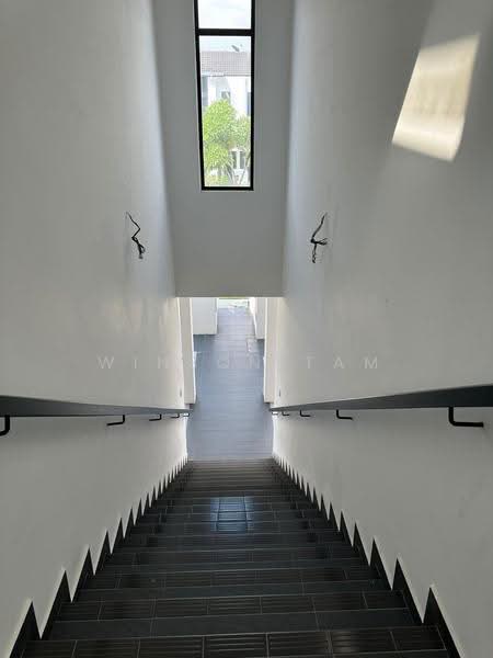 Rumah Bandar untuk Dijual di Eco Grandeur (Puncak Alam) - Winson Tam - Interior - PropertyGuru.com.my