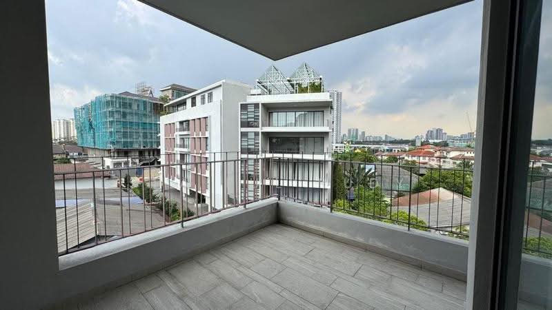 Kondominium untuk Disewa di Utamara Boutique Residences - Shaiful Rudy - Balcony - PropertyGuru.com.my